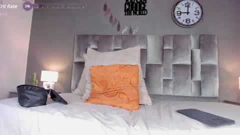 Snapshot of nahomicampbell_ chatting on 01-24-25, 10:30 VICTORIA online show from 01-24-25, 10:30