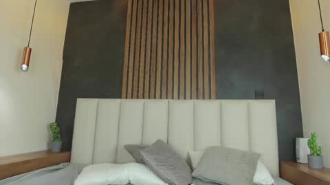 Snapshot of nahomicampbell_ chatting on 02-09-25, 01:33 VICTORIA online show from 02-09-25, 01:33