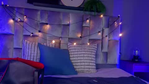  VICTORIA  online show from 01-08-26, 08:00