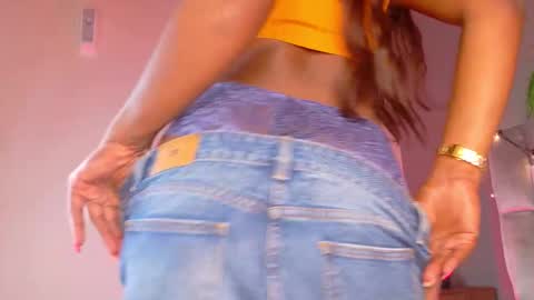  VICTORIA  online show from 02-14-26, 07:54