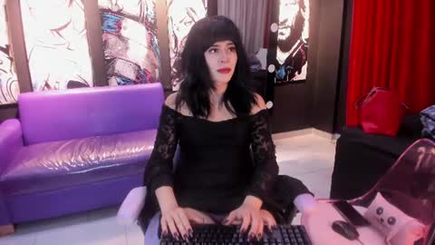 nahomy online show from 06-12-26, 07:35