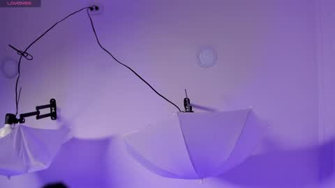 Snapshot of nahomirichards chatting on 02-25-25, 07:31 Nahomi online show from 02-25-25, 07:31