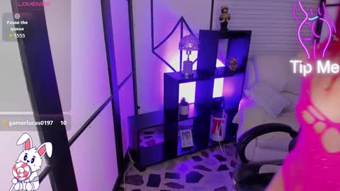 Snapshot of nahomirichards chatting on 09-13-25, 06:57 Nahomi online show from 09-13-25, 06:57