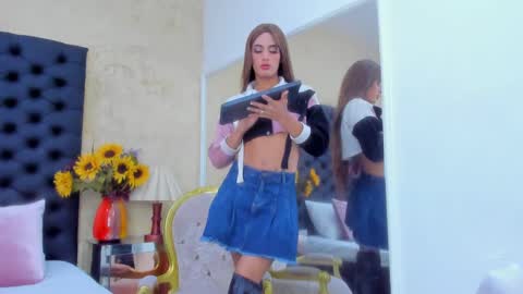 Snapshot of nahomiwhitel_ chatting on 09-08-25, 06:07 Nahomi  online show from 09-08-25, 06:07