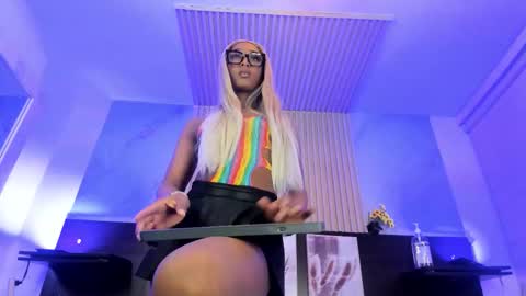 Snapshot of nahomy_james25 chatting on 02-11-26, 12:48 nahomy_james25 online show from 02-11-26, 12:48