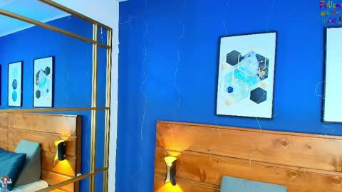 Nahomy online show from 10-21-25, 03:29