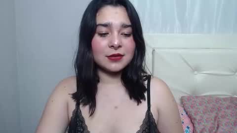 Snapshot of nahomy_larsen chatting on 12-13-24, 03:00 Nahomy online show from 12-13-24, 03:00