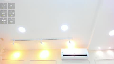 Snapshot of nahomygrey_ chatting on 02-04-25, 12:19 Nahomy online show from 02-04-25, 12:19