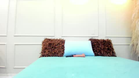 Snapshot of nahomygrey_ chatting on 03-07-25, 11:49 Nahomy online show from 03-07-25, 11:49