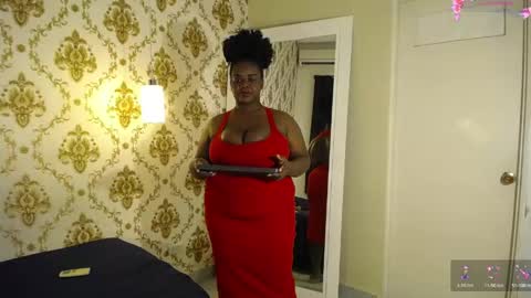 Snapshot of nahybig_boobs chatting on 04-29-26, 12:20 Karatbby online show from 04-29-26, 12:20