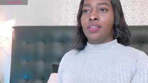 Snapshot of naiaramasson_ chatting on 11-03-25, 12:17 naiaramasson_ online show from 11-03-25, 12:17