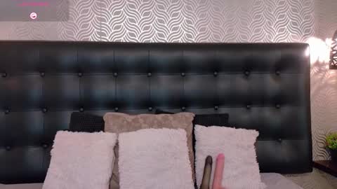 Snapshot of naiaramasson_ chatting on 11-28-25, 12:08 naiaramasson_ online show from 11-28-25, 12:08