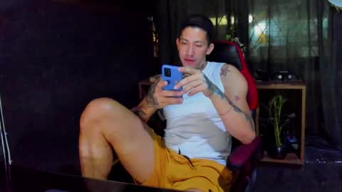 naider_1 online show from 03-03-26, 05:02