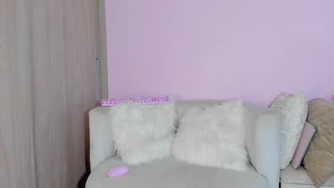      online show from 02-03-25, 10:54