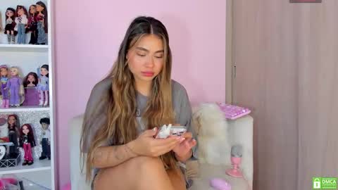      online show from 11-12-25, 03:40