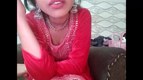 Naina online show from 01-14-25, 07:00