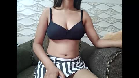 Naina online show from 01-25-25, 08:00