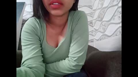 Naina online show from 02-16-26, 10:44