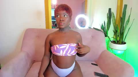 Snapshot of nainadeivis chatting on 02-18-25, 08:25 Naina online show from 02-18-25, 08:25