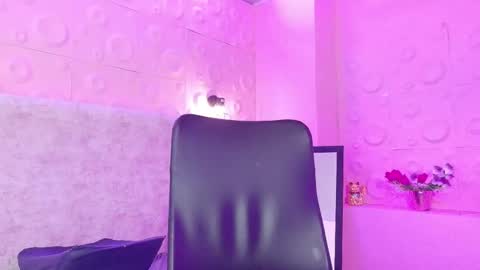 nairobi8 online show from 10-17-25, 05:15