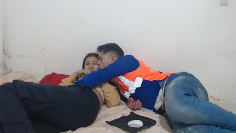 naisha and axel2 online show from 09-27-25, 04:39