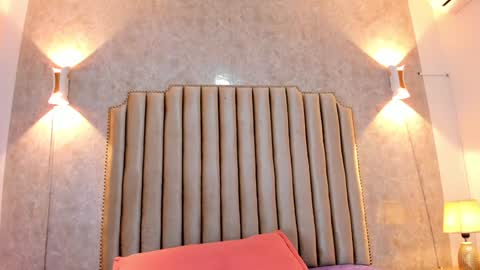 Naisha Rousell online show from 12-21-24, 03:53