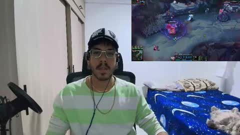 Snapshot of naitsihrc chatting on 11-22-25, 04:55 Nait online show from 11-22-25, 04:55