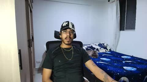 Snapshot of naitsihrc chatting on 12-05-25, 02:09 Nait online show from 12-05-25, 02:09