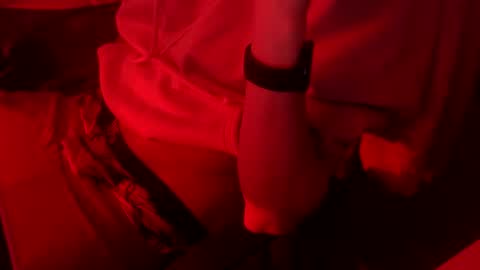 Snapshot of naj8 chatting on 06-16-26, 04:37 Drew online show from 06-16-26, 04:37