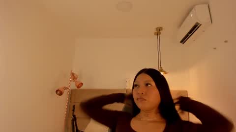 Snapshot of nakamura_san chatting on 06-08-26, 12:27 INSTAGRAM m2221 online show from 06-08-26, 12:27