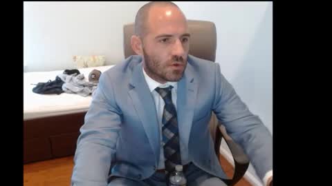 Snapshot of nakedpreacher89 chatting on 11-14-25, 01:32 Preacher online show from 11-14-25, 01:32