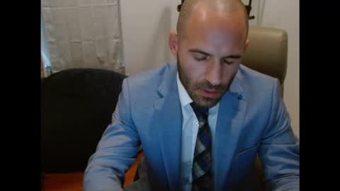 Snapshot of nakedpreacher89 chatting on 01-10-26, 04:20 Preacher online show from 01-10-26, 04:20