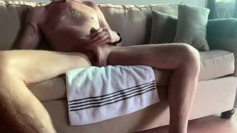 Snapshot of nakedusually chatting on 01-16-25, 10:55 Masturbating boys need to be spanked. online show from 01-16-25, 10:55