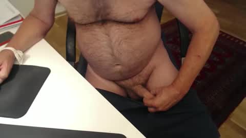 Nakedwanker10 online show from 04-22-26, 05:10