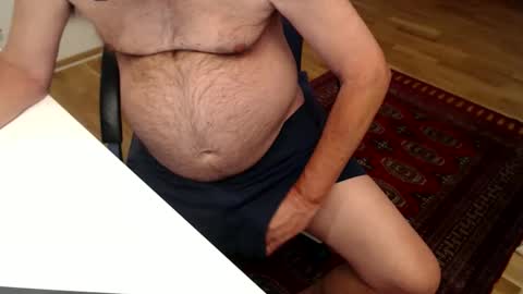 Snapshot of nakedwanker10 chatting on 06-02-26, 03:30 Nakedwanker10 online show from 06-02-26, 03:30