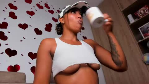 Nala Grey online show from 04-22-26, 12:18