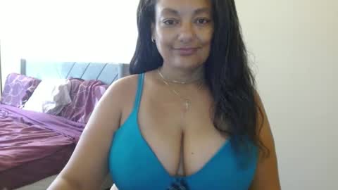 Nala Thickk online show from 12-04-24, 04:38