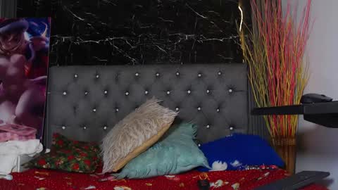 NALAROY online show from 12-28-24, 11:19