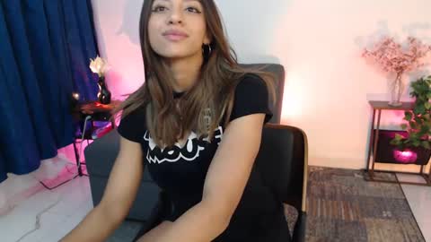 Snapshot of nale4u chatting on 02-25-25, 04:57 Nale  Next Stream on November 6th at 2230pm CT online show from 02-25-25, 04:57