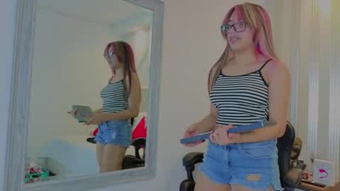 Snapshot of nami_sweet_ chatting on 10-04-25, 03:59 nami_sweet_ online show from 10-04-25, 03:59