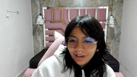 nami_usagi online show from 12-12-24, 11:07