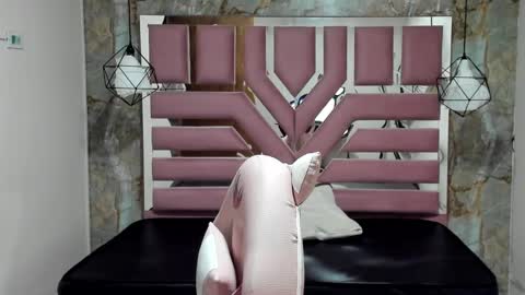 nami_usagi online show from 01-11-25, 11:23