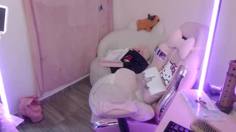 nami_usagi online show from 10-02-25, 01:29