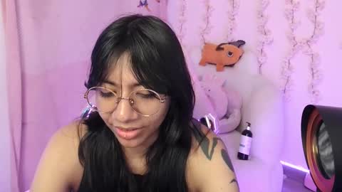 nami_usagi online show from 11-27-25, 04:53