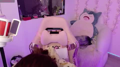 nami_usagi online show from 03-27-26, 09:47