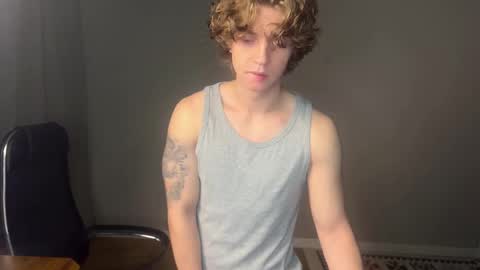 Snapshot of namiraaxel chatting on 10-03-25, 06:16 Georges online show from 10-03-25, 06:16