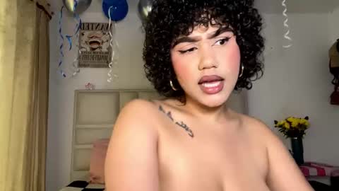 NamiThompson online show from 10-01-25, 09:43