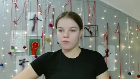 Nana online show from 12-04-25, 07:06