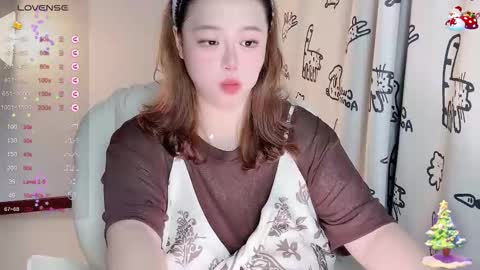 Snapshot of nanabigbobo chatting on 09-26-25, 04:44 nanabigbobo online show from 09-26-25, 04:44