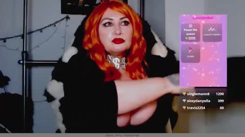 NanaLaGloss online show from 01-31-25, 05:21